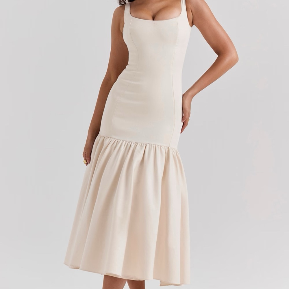 NWT - House of CB Amore ivory drop waist dress